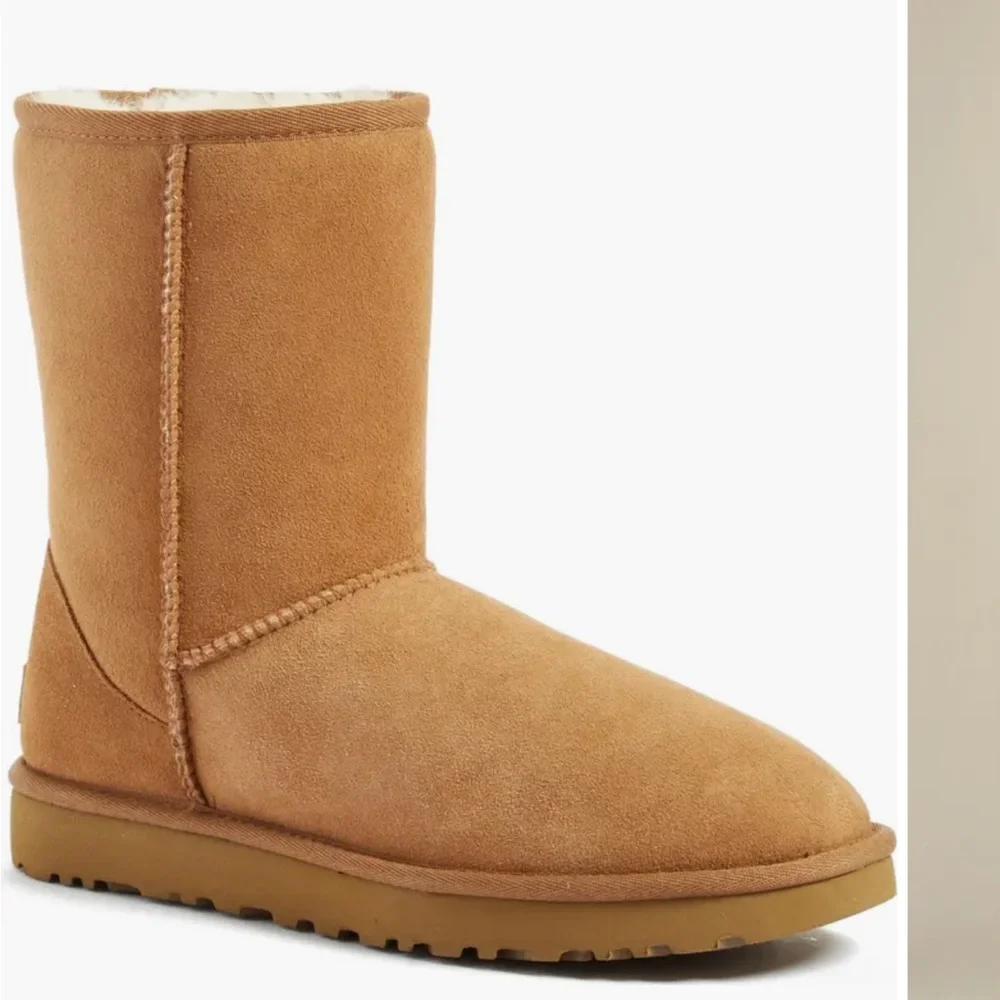 UGG Classic‎ Short II Boots Chestnut Women’s 6